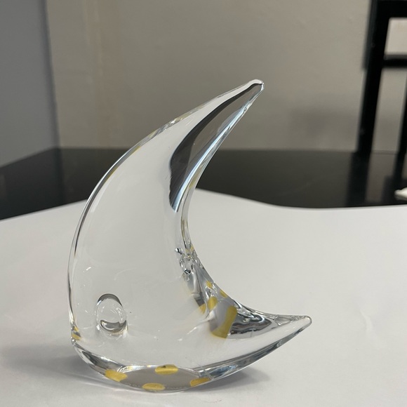 DAUM France Clear fish  Paperweight - Picture 1 of 5
